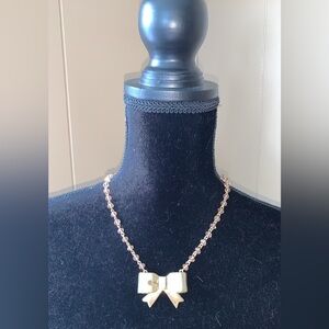 Vintage Y2K Betsey Johnson bow necklace